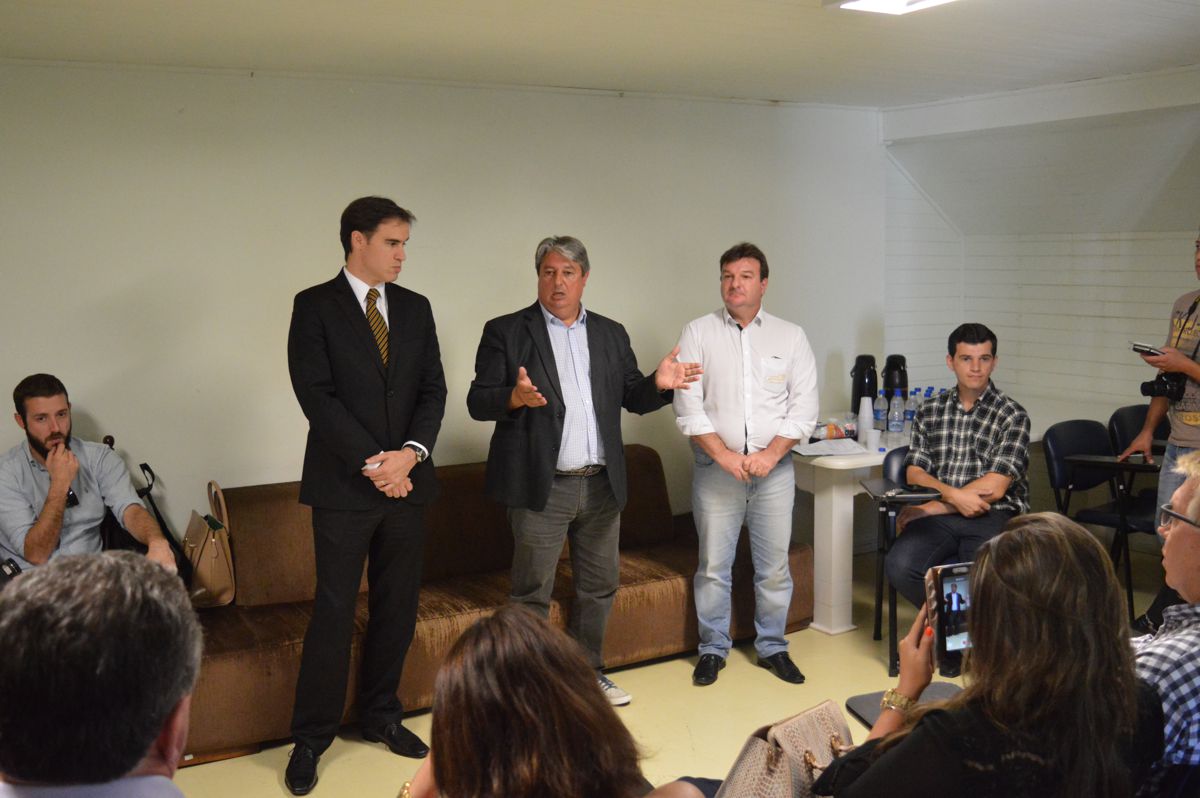 coletiva de imprensa hospital