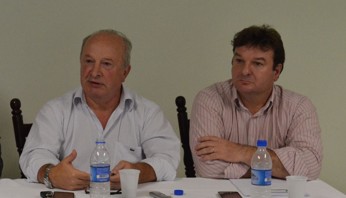 luia-barbacovi-e-jeferson-moschem