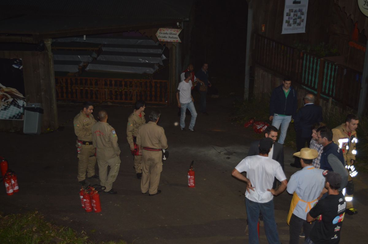 incendio-festa-da-colonia