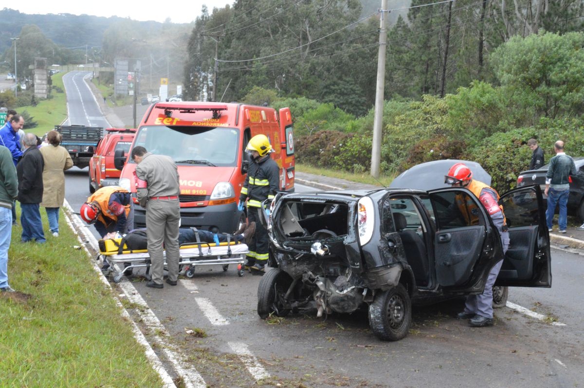 acidente-na-gramado-canela