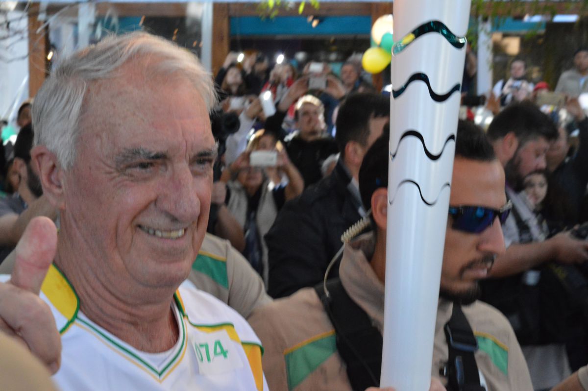 dirceu-da-ros-tocha-olimpica