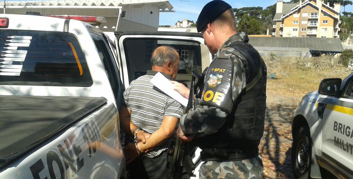 preso-em-canela-por-molestar-crianca