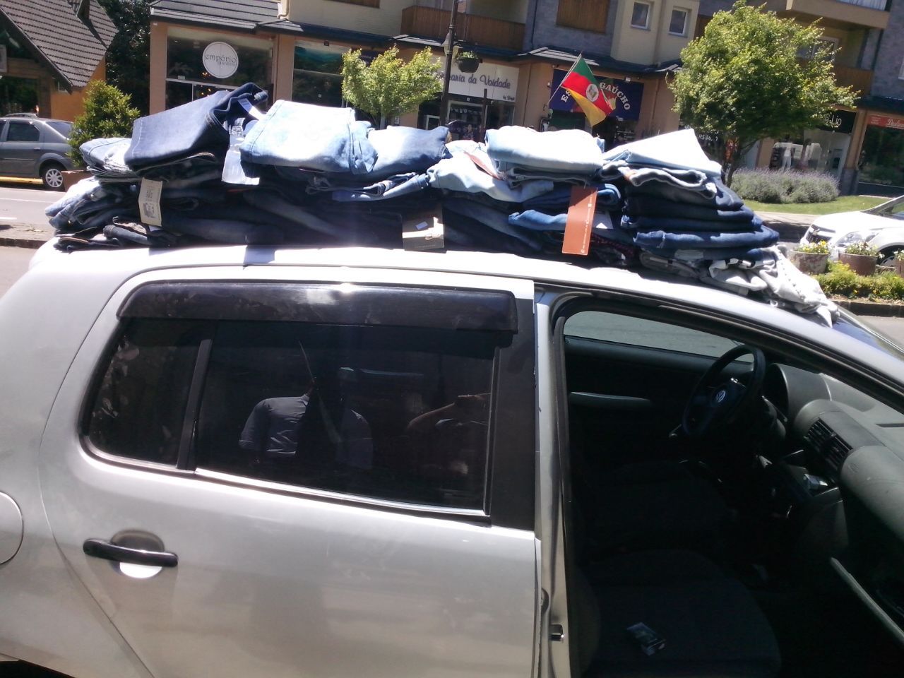 bm-de-gramado-prende-mulheres-furtando