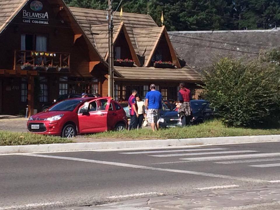 acidente-na-rodovia-gramado-canela