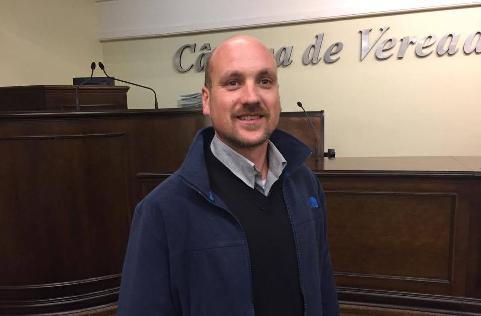 novo-diretor-da-camara-de-vereadores-de-gramado