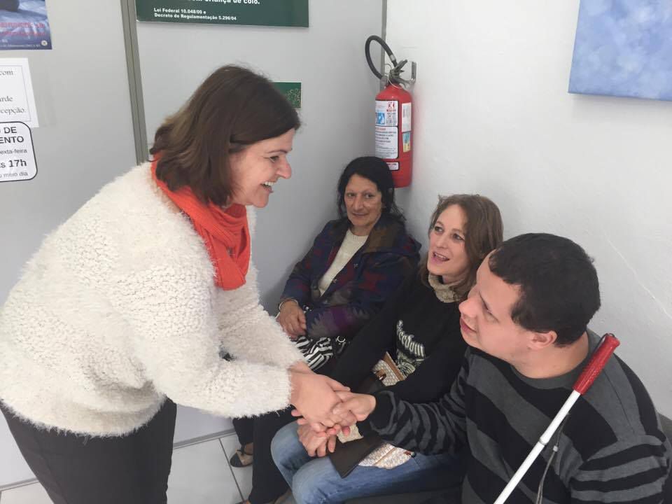 ana-lovatto-sartori-acao-social-gramado