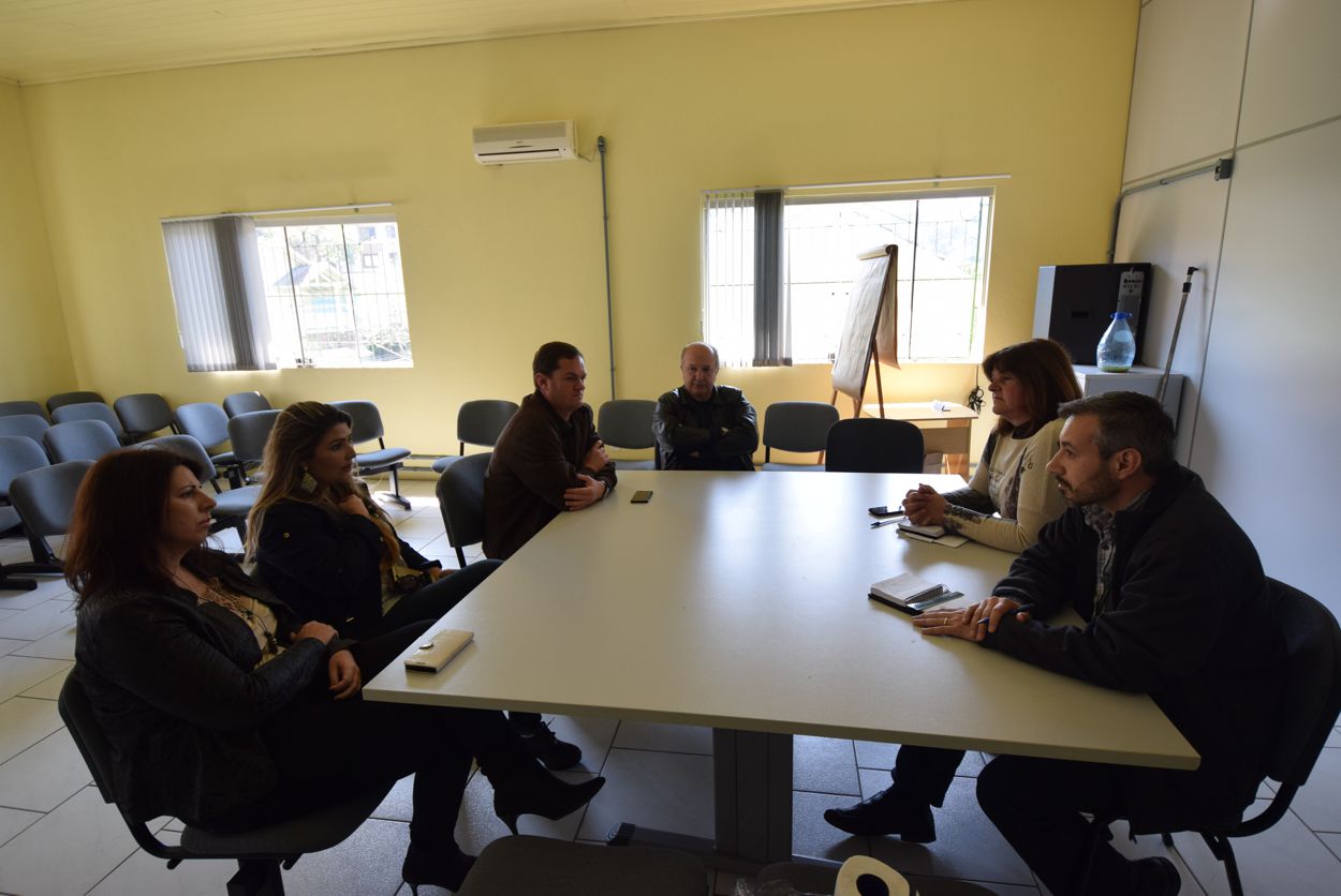 reuniao-vereadores-acao-social