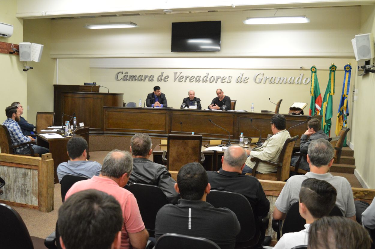 uber-em-gramado-debates