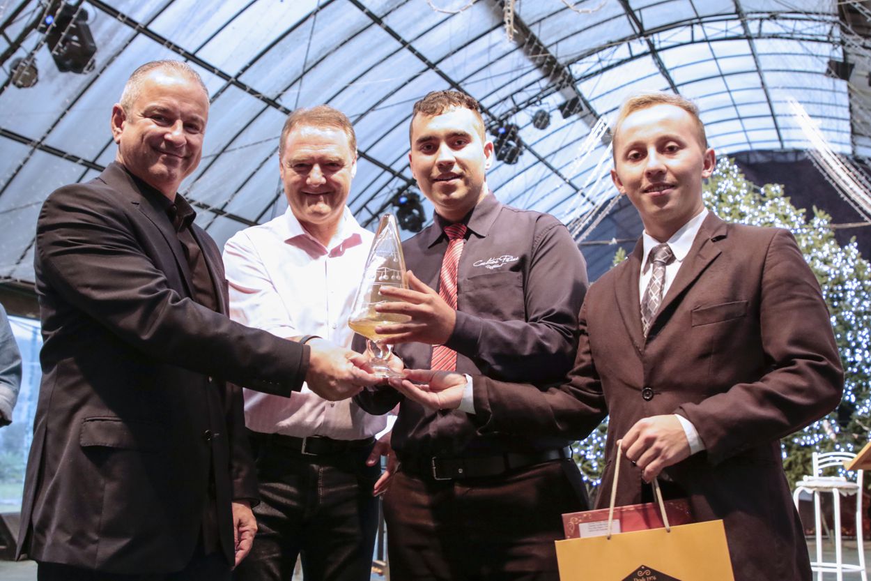 tannenbaufest-pinheiro-mais-bonito