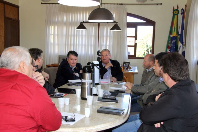 gabinete-de-crise-canela