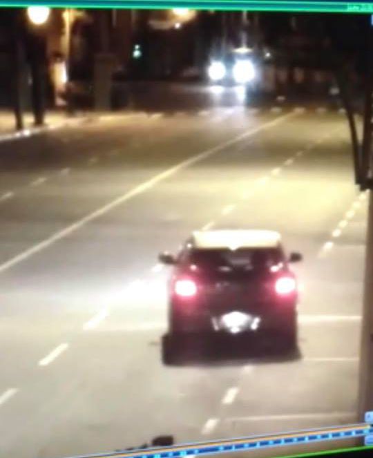 carro-atropela-e-foge