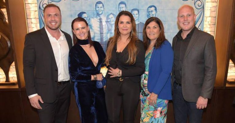 familia-aveiro-em-gramado-e-os-parceiros