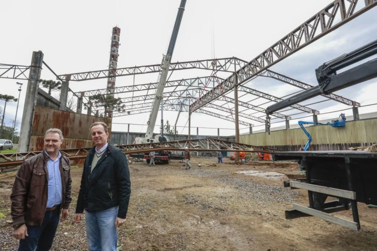 obra-pavilhao-expogramado-gramadotur