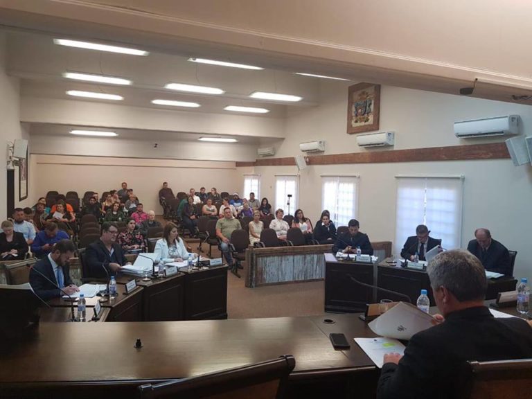 vereadores-rejeitam-projeto-rua-coberta