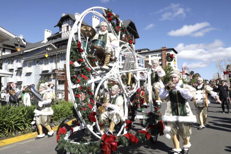 parada-de-natal-roda-sinfonica