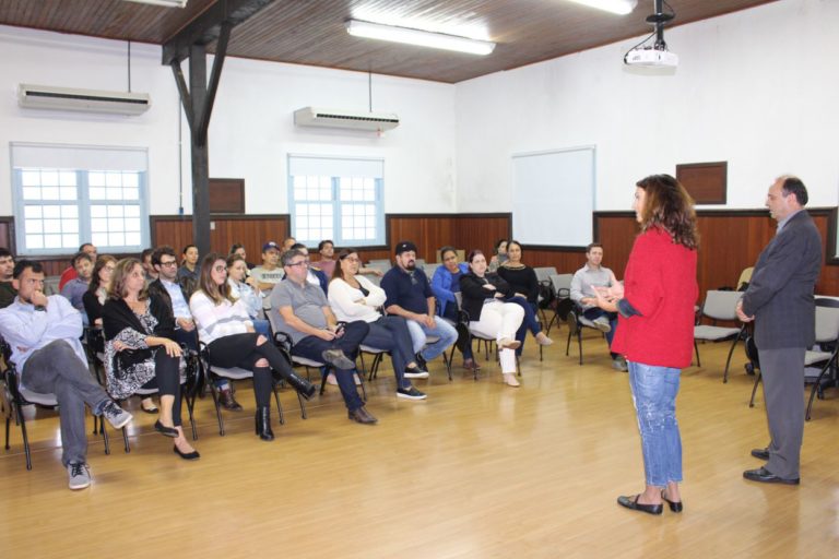 nova-secretaria-de-educacao-em-gramado