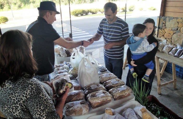 2- Feira do Produtor da Várzea_Roque Tomazeli