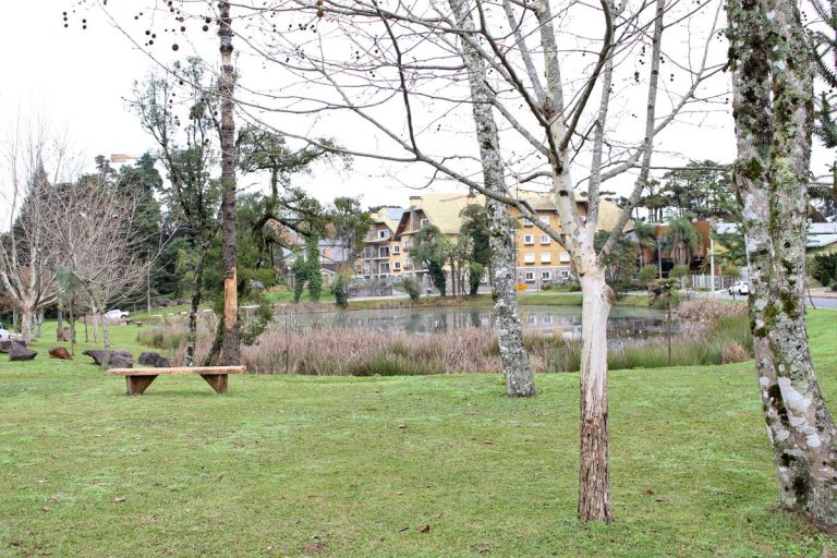 lago-do-bairro-carniel