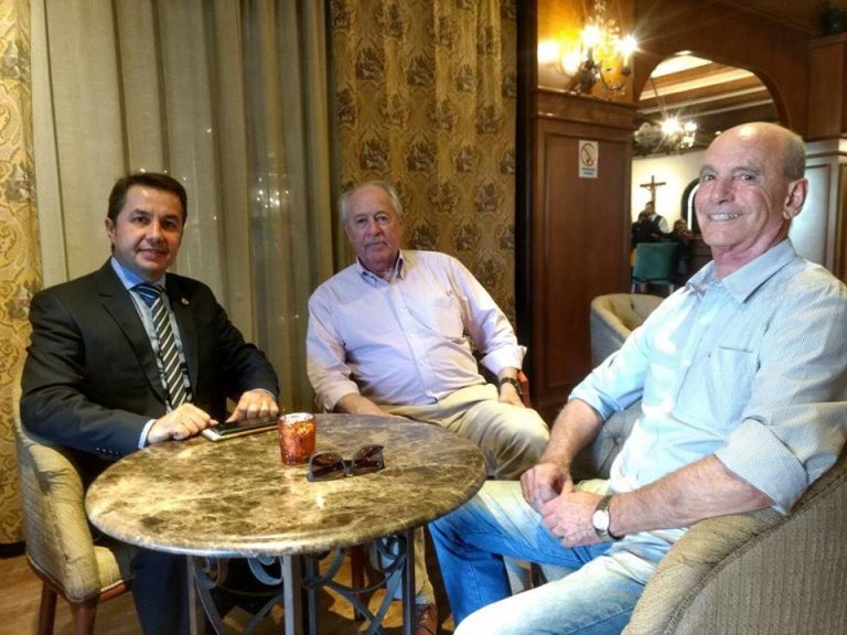 deputado-turra-com-gino-e-beto-perine