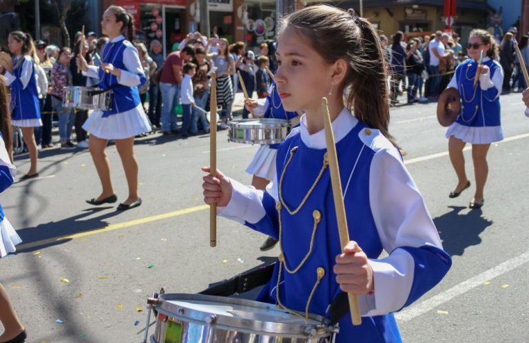 desfile-sete-de-setembro-em-gramado