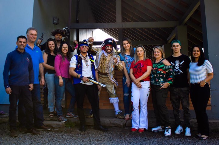 Foto Cara de Mau Scur