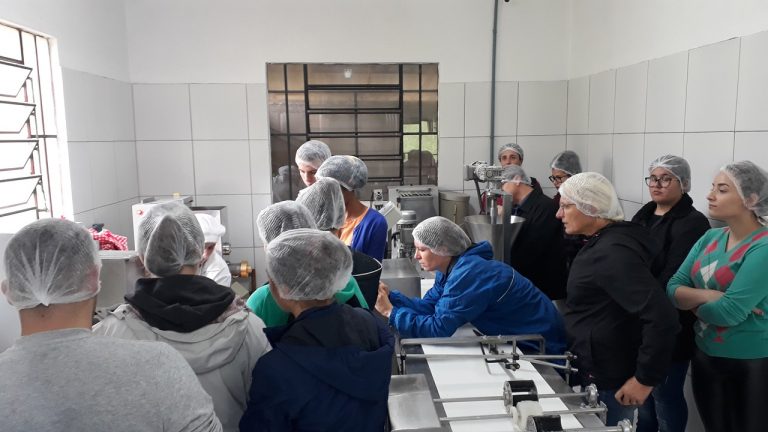 estudantes-agroindustrias