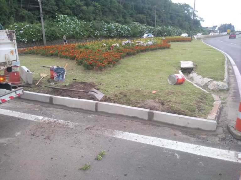 Equipes da Prefeitura atuam na Rodovia Gramado_Canela_divulgação (8)