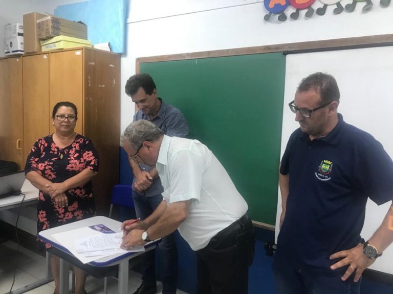 Finisa Assinatura Prefeito