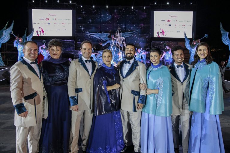 Foto Tenores e Sopranos Illumination