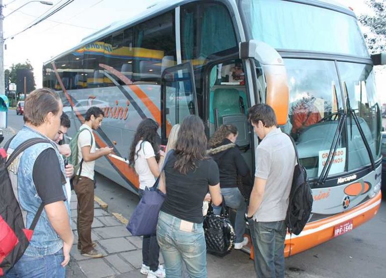 universitarios-18857069