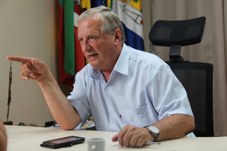 prefeito-de-canela-constantino-orsolin