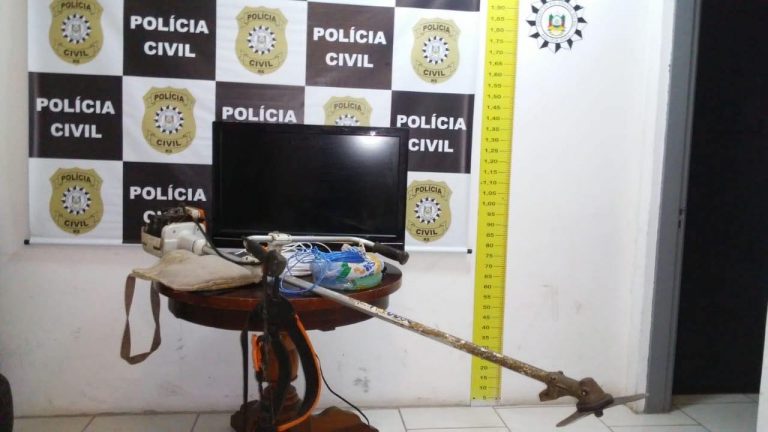 presos-por-recepcao-de-mercadorias-em-gramado