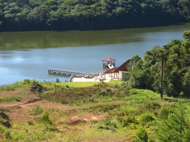 barragem-parque-dos-pinheiros-em-gramado