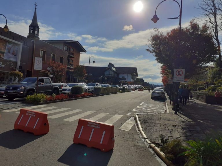 bloqueio-centro-gramado