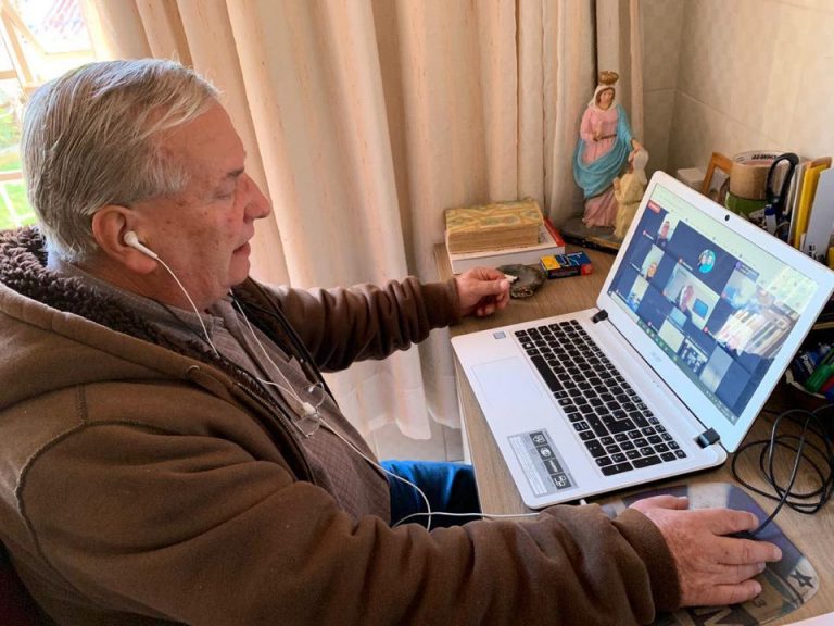 constantino-em-video-conferencia