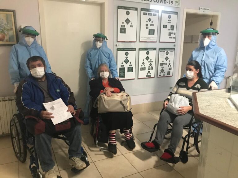 hospital-sao-miguel-comemora-recuperacao-de-pacientes-covid