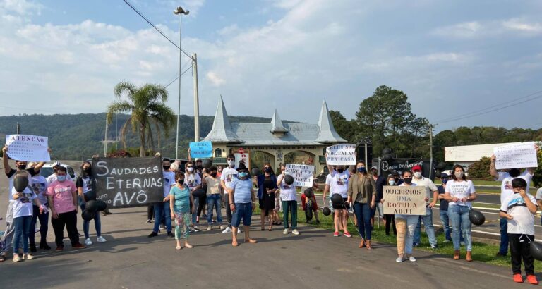 manifestacao-moradores-varzea-grande-29-08-2020-1