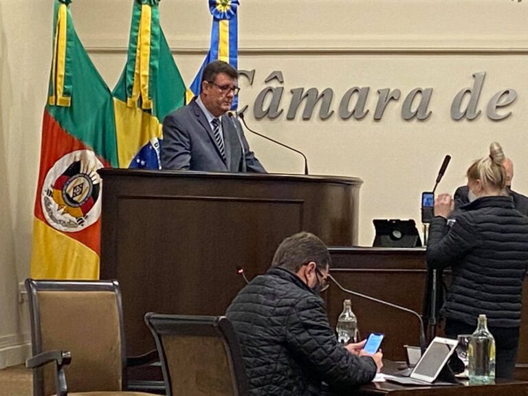 ubirata-oliveira-sessao-relato-emocionado