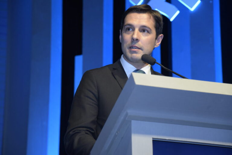 RCV9089-e1601669229296