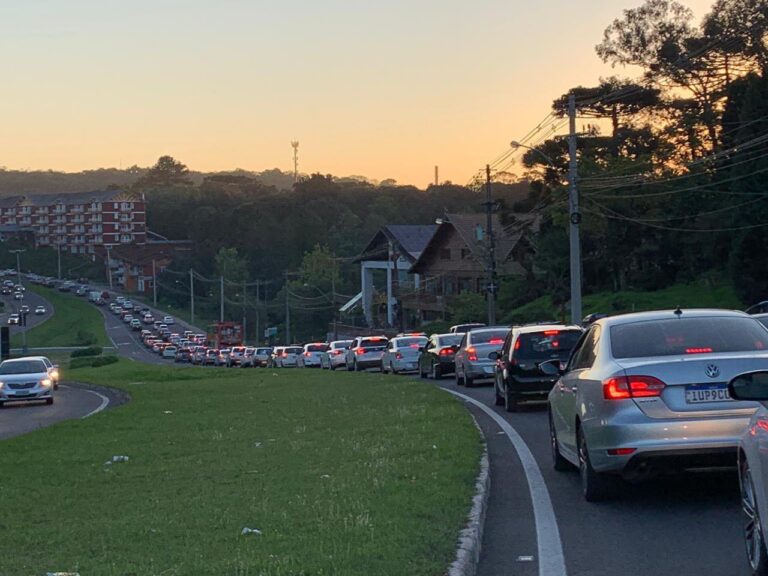 movimento-canela-gramado