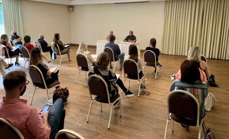 reuniao-secretariado-nestor-tissot