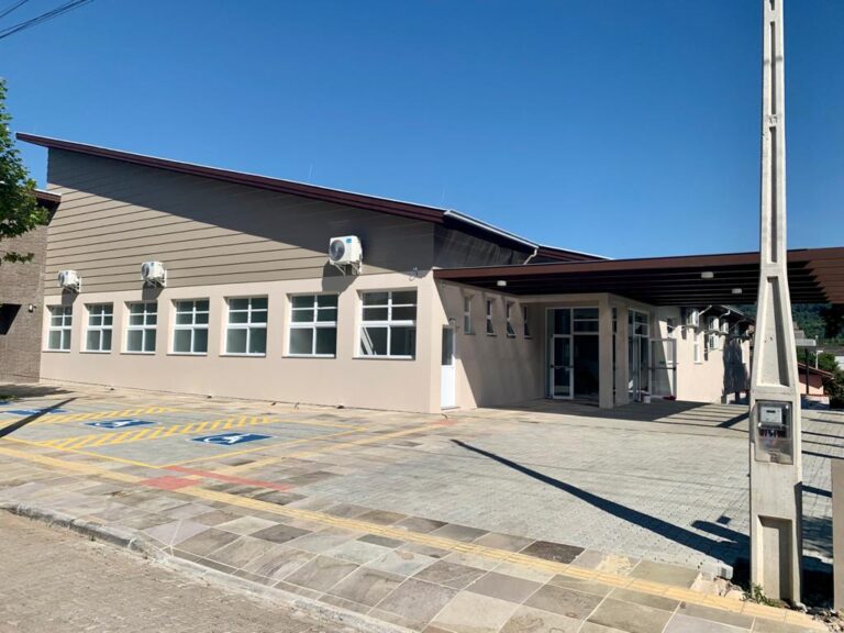 Prefeitura empenhada na abertura do Centro de Saúde do bairro Várzea Grande