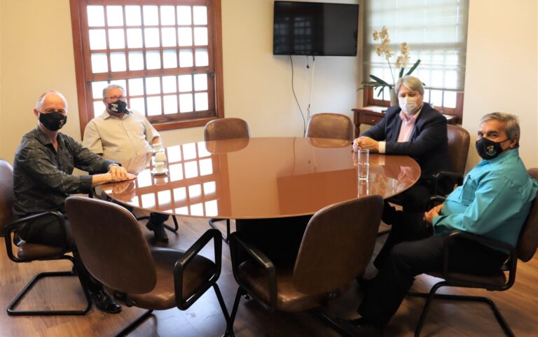 gramado-e-tres-coroas