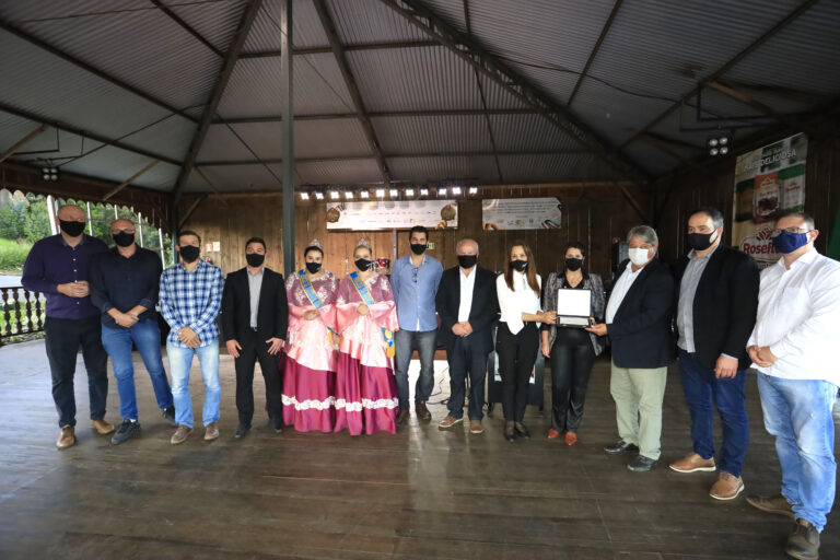 Foto Menção Honrosa para a Festa da Colonia