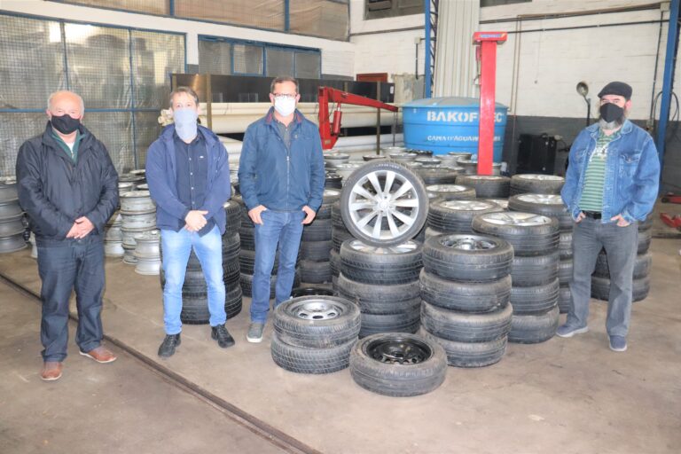 Pneus e Rodas apreendidas