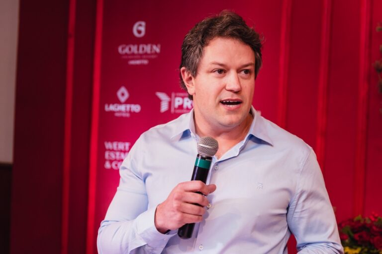 PHOTO-2021-12-22-13-58-04