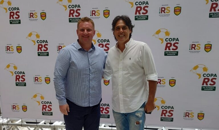 Secretário Lucas Roldo participa do lançamento da Copa RS