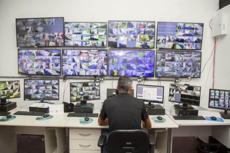 Sistema de monitoramento dos prédios públicos junto a prefeitura