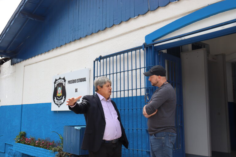 móveis ao Presídio Estadual de Canela