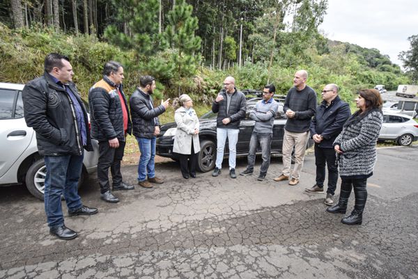 Foto 1 Vereadores Vanesca - Visita na Varzea